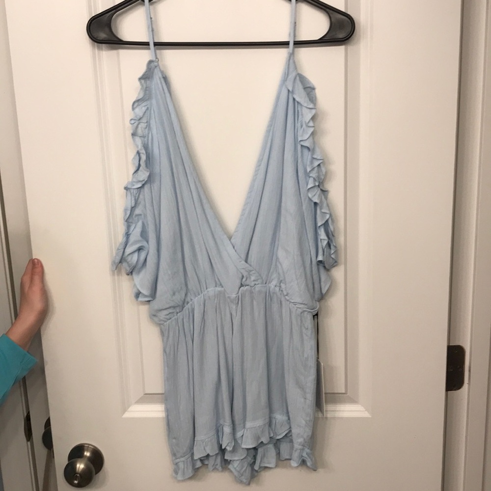 Light Blue Key Hole Sleeve Romper